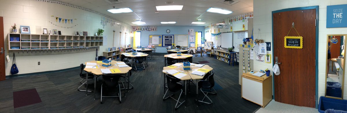 Anna_King001's tweet photo. Ready for Open House at #RiversideElementary ππ Canβt wait to meet everyone! #reschiefs #leadhcs @Vunderwood https://t.co/gOrOI6GVPI