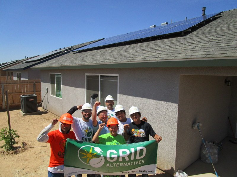GRID's tweet photo. Here are some of our favorite homeowner #solarphotos! Know someone who may qualify for our program? Share the gift of #solarsavings! #SummerofSolar 

https://t.co/UckoixFx2p https://t.co/WxamvEL1BH