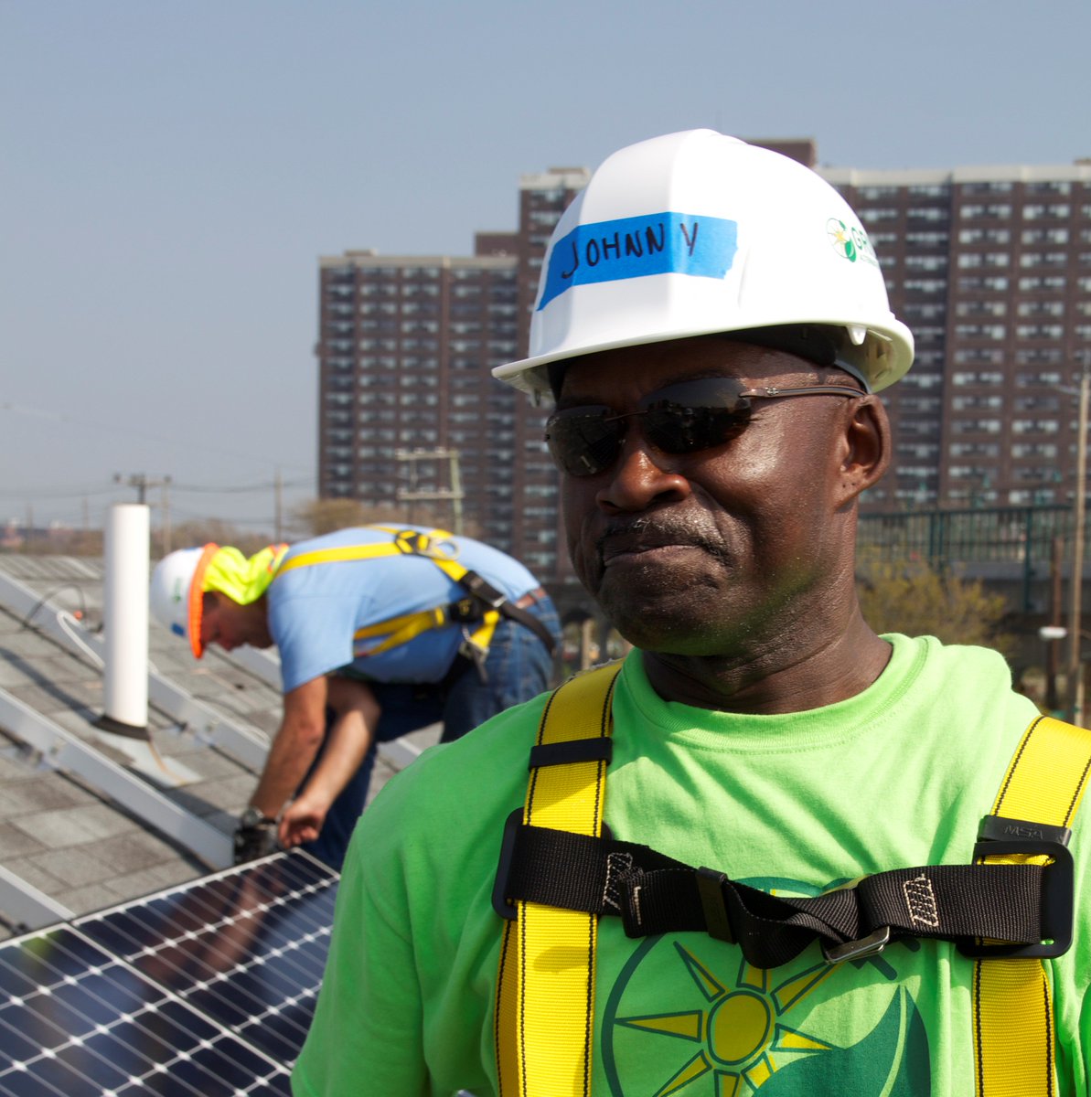 GRID's tweet photo. Here are some of our favorite homeowner #solarphotos! Know someone who may qualify for our program? Share the gift of #solarsavings! #SummerofSolar 

https://t.co/UckoixFx2p https://t.co/WxamvEL1BH