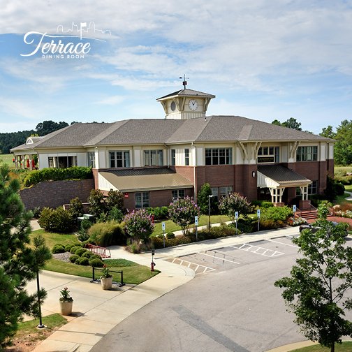 ncstatedining's tweet photo. 🍴Tired from moving in and want to grab one last meal with your family before they head out? Drop by the Terrace Dining Room at the Lonnie Poole Golf Course for our $14.00 all-you-can-eat buffet.
.
.
#ncstatedining #ncstate23 #gopack https://t.co/j61WbymKuS