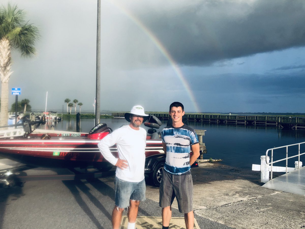 PSbassguide's tweet image. #bmwofbassboats #skeeterboats #supportdefendfish #ilovetexas #ilovefl #secondtonone #tyty 🎣💫🇺🇸☝🏼