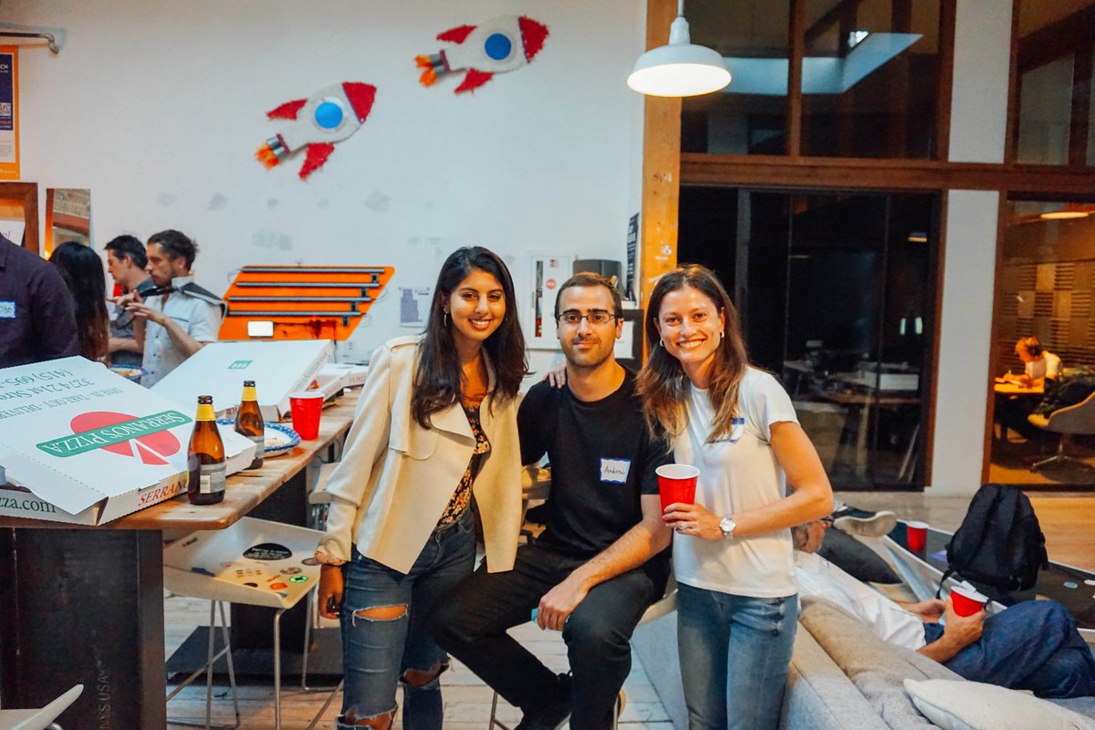 RikaGoldberg's tweet photo. After only 3 events, I'm so proud to see the @SFCryptoProduct community thrive! @amcassetti - PM at @sendwyre  -  talked all things fiat onboarding! Slides are available in the Discord channel. Come join the conversation and get involved!🚀https://t.co/QKpW3NvYZY @starfishsf https://t.co/nm7VhsFUSD