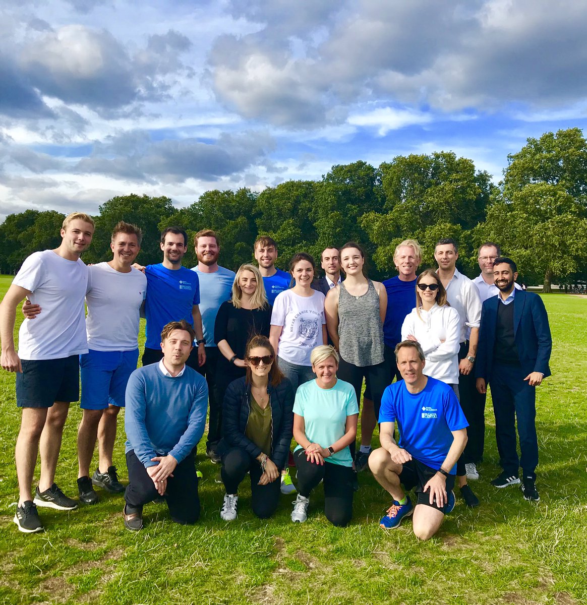 emilou737's tweet photo. Great evening of rounders in #HydePark for the annual @Palmer_Capital rounders game, with Rupert Sheldon winning man of the match for 5 consecutive points &amp; woman of the match going to Beth Coakley for her incredible batting prowess https://t.co/22v0dYQsPe