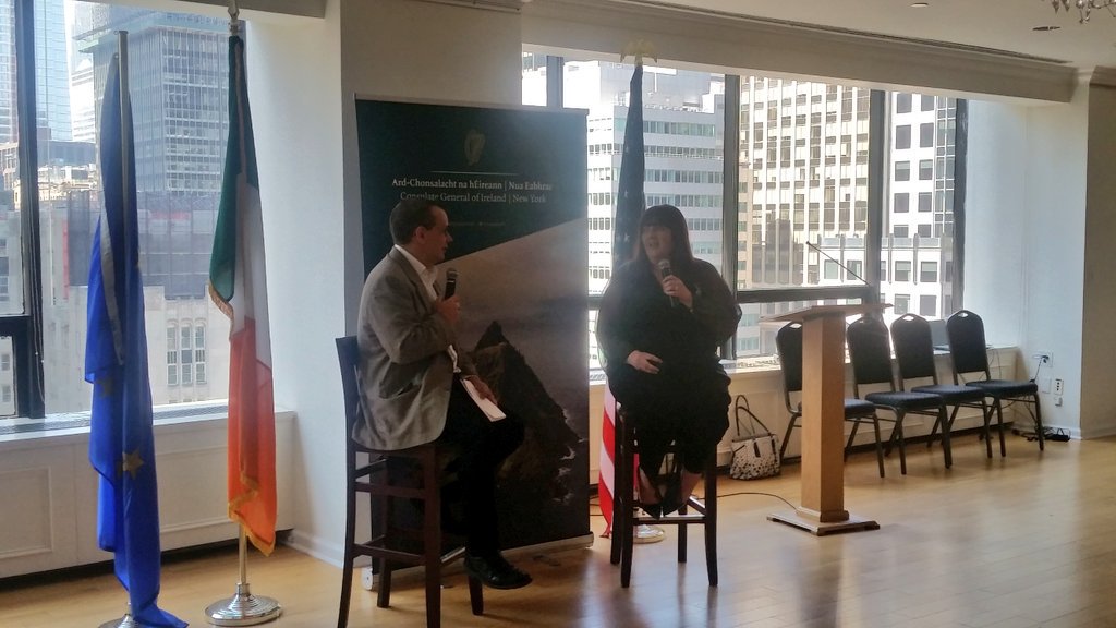 KathyFahey &amp; <a href="/arshimbo/">André Archimbaud</a> chat new show <a href="/FainneO/">Fainne Oir</a> -Love during the famine w/ @CiaraSexton #dance Fainneoir.com