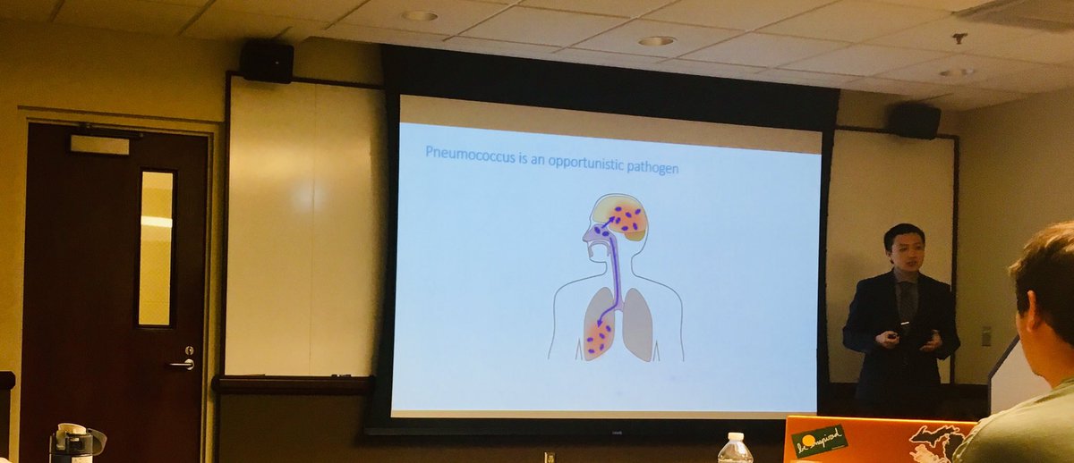 Proud moments for @SuzyDawid and @UMMicroImmuno! Charles is truly a superstar graduate!