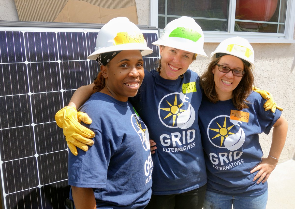 GRID's tweet photo. Women's voices are needed more than ever to build a strong and sustainable #solarindustry. Our #WomeninSolar program is a great step to gaining solar experience. Join us! 
#SolarPhotos #TheSolarDecade 

https://t.co/tqFnJ4NDI9 https://t.co/yYEdiMhGct