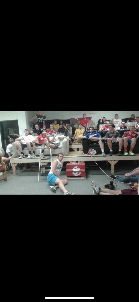 Throwback to when we had bleachers at the Fraternity Complex 📸