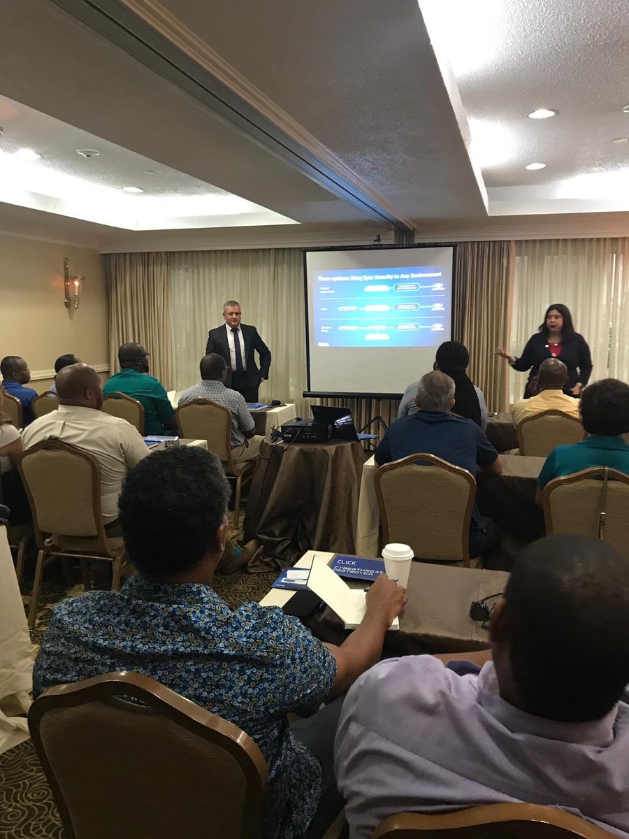 SophosLatAm's tweet image. Full house in Bahamas in our Evolve or Surrender event! @marialemajo @QueenKetty1402 @j4iruX @CLAUVIZCARRA #securityasaservice #innovation #ai #cloudadoption