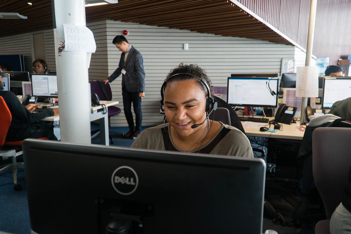 UEL_News's tweet photo. Want to find out if you can study at University of East London via clearing? ☎️📞 

Call our clearing hotline now on 020 8223 3333 and you can speak to one of our friendly clearing experts #BeTheNext

#Clearing  #ALevelResults2019 #ALevelResultsDay2019 https://t.co/KjRfkm7reW