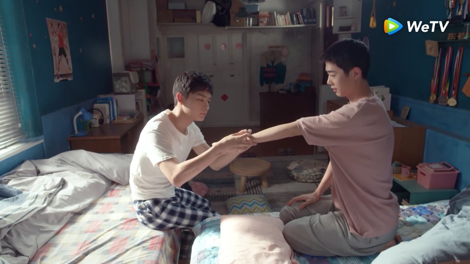 minedidi6's tweet image. ผลงานซีรี่ย์เรื่องใหม่พี่คังมาแล้ววว
ผิงอันเกอเกอน่ารักมาก ซีรี่ย์ต้นฉบับมาจากเรื่อง #พี่น้องลูกขนไก่ 
ใน WeTv อัพแล้ว 3 ตอน ไปดูกันน 💚💚
#SideBySide
#Project17
#极限17
#รักใสใสหัวใจ4ดวง