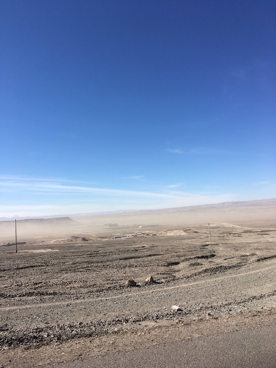 spcaucota's tweet photo. ⁦@SomosCalama⁩ ⁦@CalamaVelasquez⁩ ⁦@giovannirivera⁩ ⁦@GobiernodeChile⁩ Extrema contaminación de Ministro Hales a la ciudad de Calama, dejando de manifiesto que la planta de monitoreo japonesa de la cual tanto se jactan simplemente no funciona ! https://t.co/gUxGkCc7VU