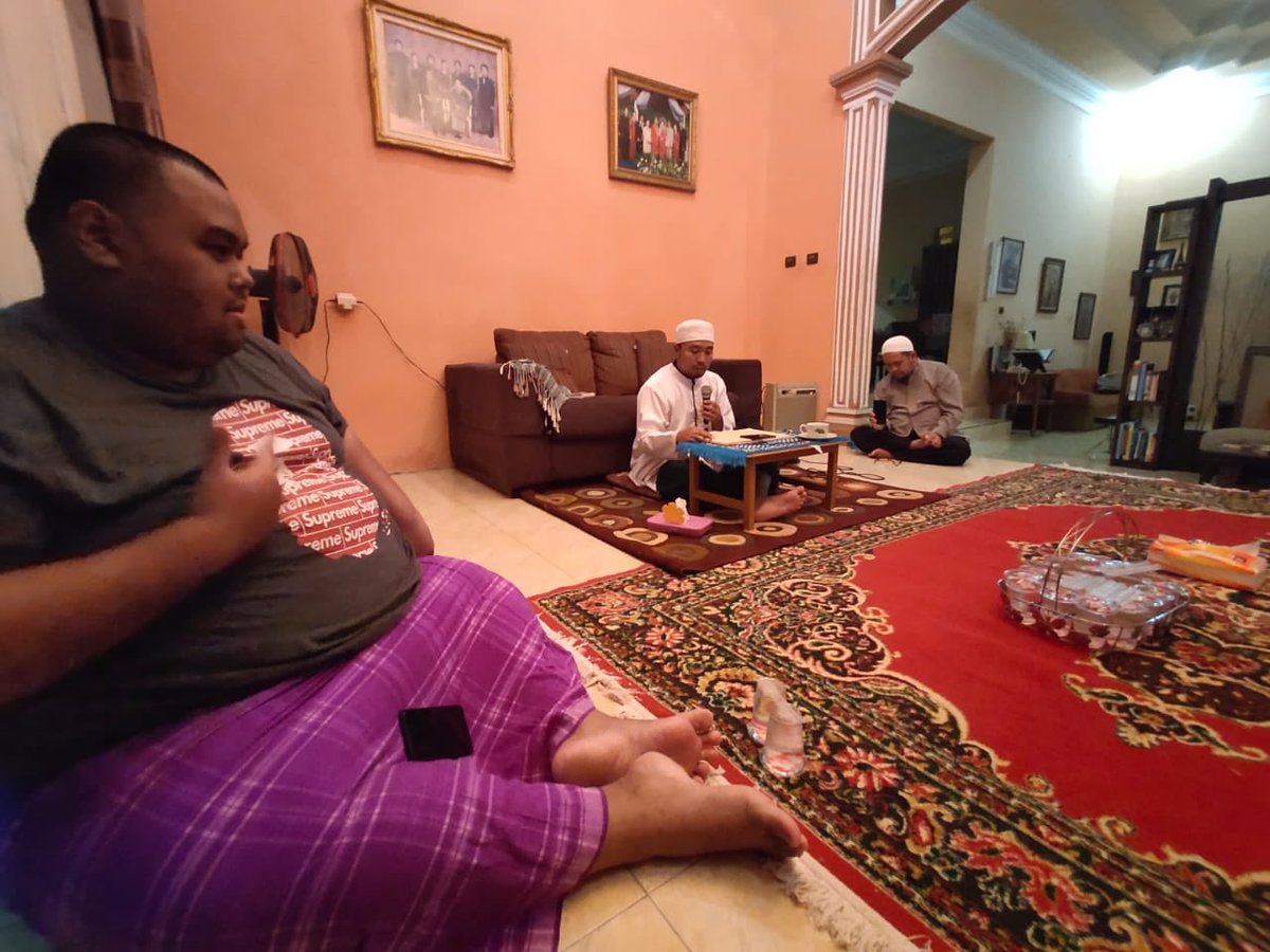 figure29 tweet media