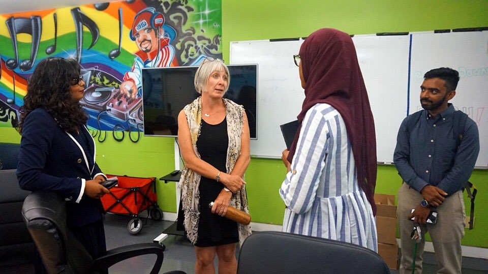 iamIqraKhalid's tweet photo. Great to have Minister @PattyHajdu return to #MississaugaErinMills yesterday afternoon to visit @UTM! We heard from students about their experiences with the #CanadaSummerJobs program this summer, as well as the importance of access to education and other important issues. https://t.co/vvK80KkIrr