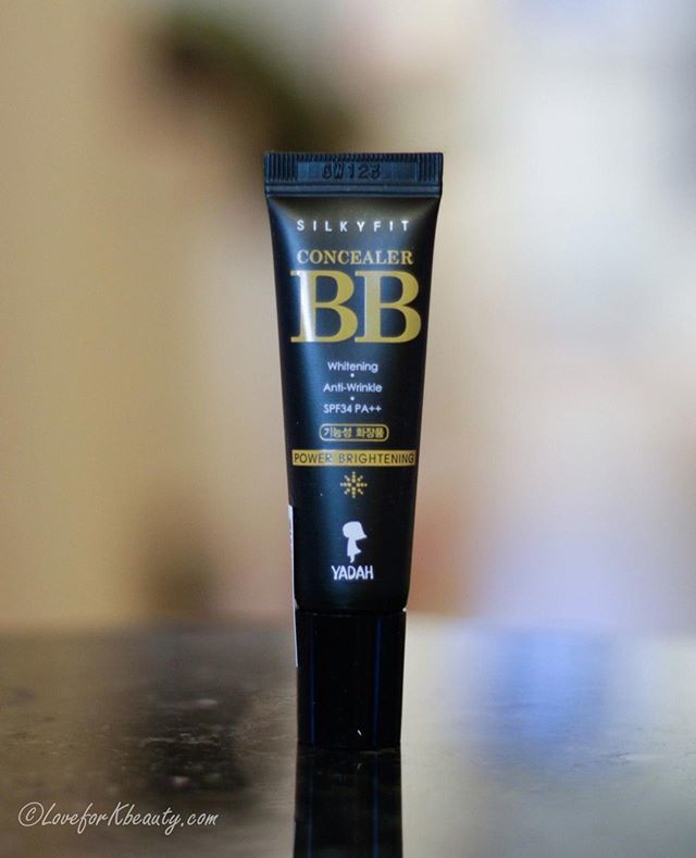 Loveforkbeauty's tweet photo. ⁠
⁠
My thoughts on Yadah silky fit concealer BB Power Brightening⁠
⁠
✅My first thought is that it was a concealer, but noooo. It is a BB cream with concealing properties. My bad.😀⁠
When trying this one out for the first time I was really surprise… https://t.co/eUgkcmBBgP https://t.co/53rJCHV92j
