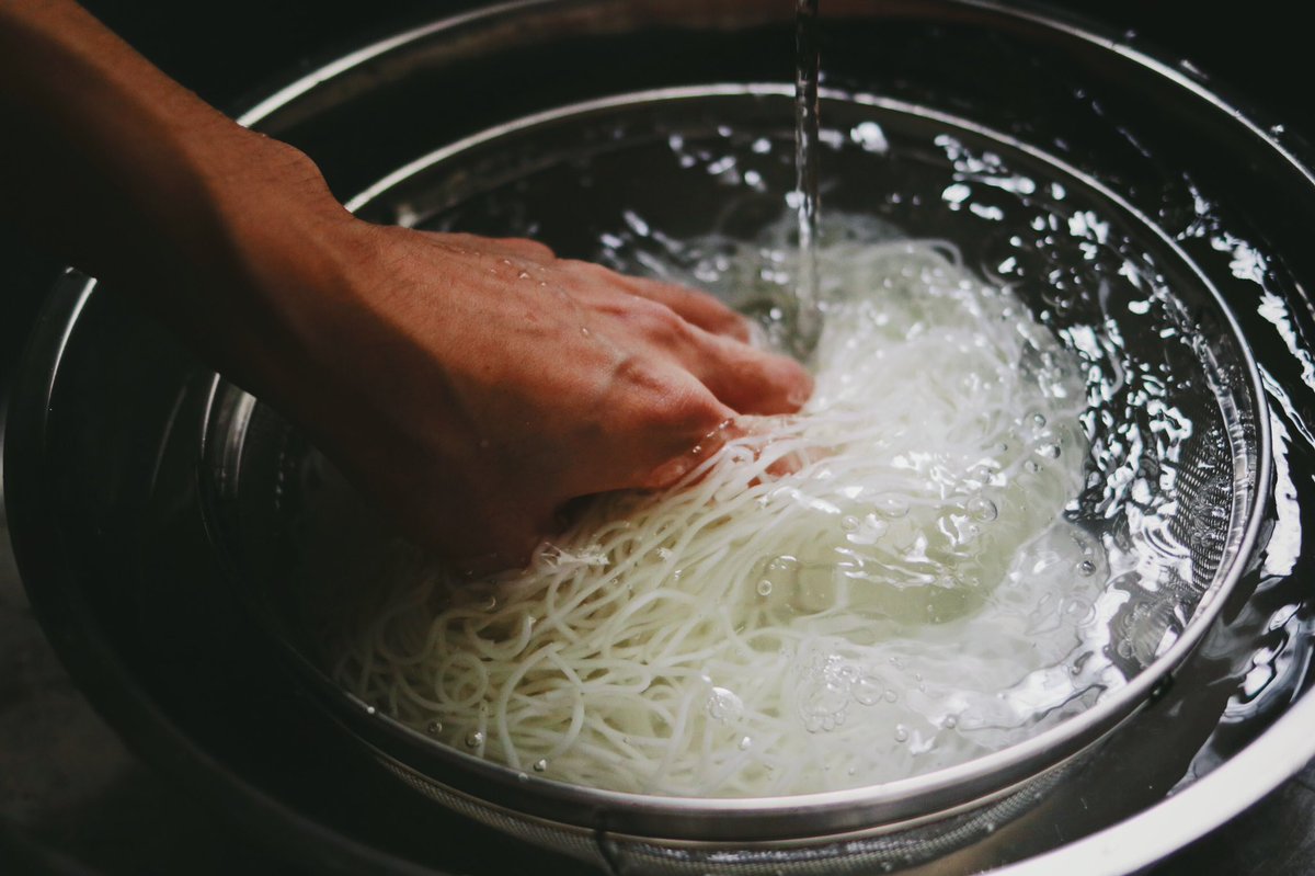 喫茶トラノコク على تويتر 普通 だけどそこが良い シンプルな味付けの 王道そうめん 薬味は わさびとミョウガとねぎ 近頃はアレンジレシピが たくさんある けれど 当たり前を味わいたい時もある 外に出た後に帰りたくなる 実家みたいなものでしょうか