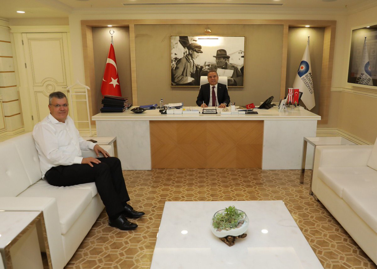 Muhittin Böcek