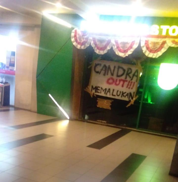 gunungsari_boys's tweet photo. #candraout https://t.co/g2N0WLQAUh