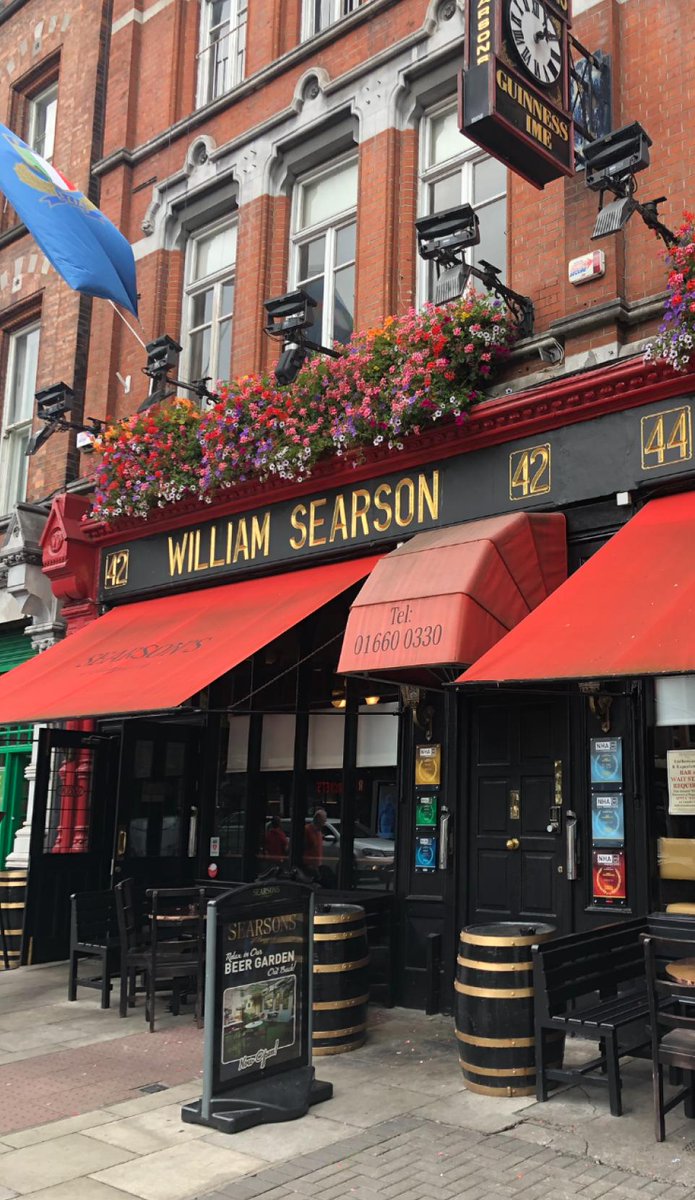 chairumglobal's tweet photo. If you are in the baggot street area of Dublin pop into @Searsons_Bar and treat yourself to a delightfully smooth #ChaiRum #RumOfTheOceans https://t.co/4gANyfp3uB