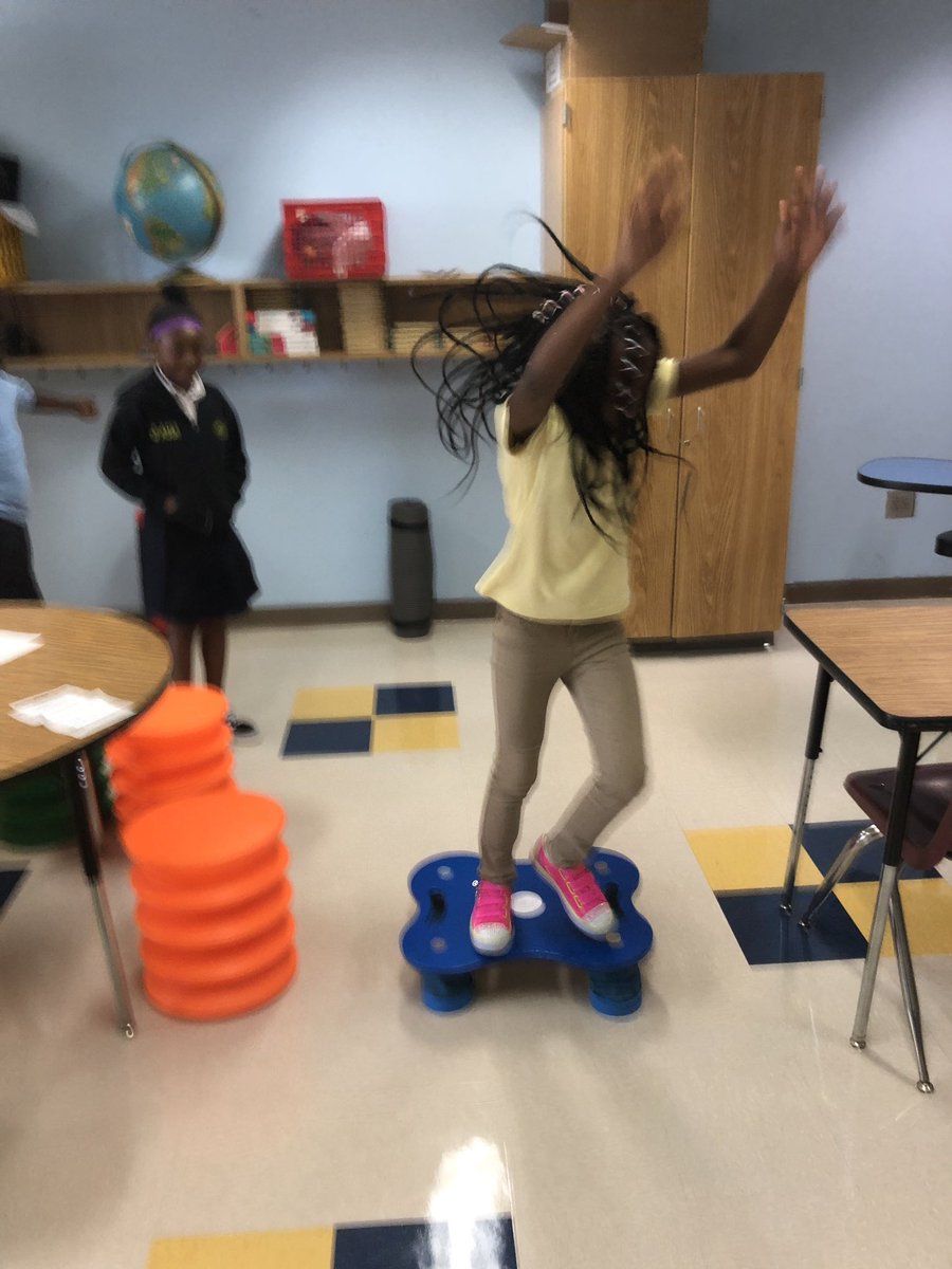 SELTownsend's tweet photo. Dunbar Elementary School’s Mindfulness Room Orientation with Behavior Specialist Mr. Townsend https://t.co/NYDpA2uuHe