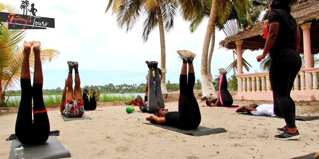 Lafissou_'s tweet photo. #FitTour #SudCôtier 1ere édition 
Samedi 10 Août 2019

10h50 - Une mini séance de fitness s'impose pour étirer les membres et creuser le ventre https://t.co/InHNNKwQ6Y