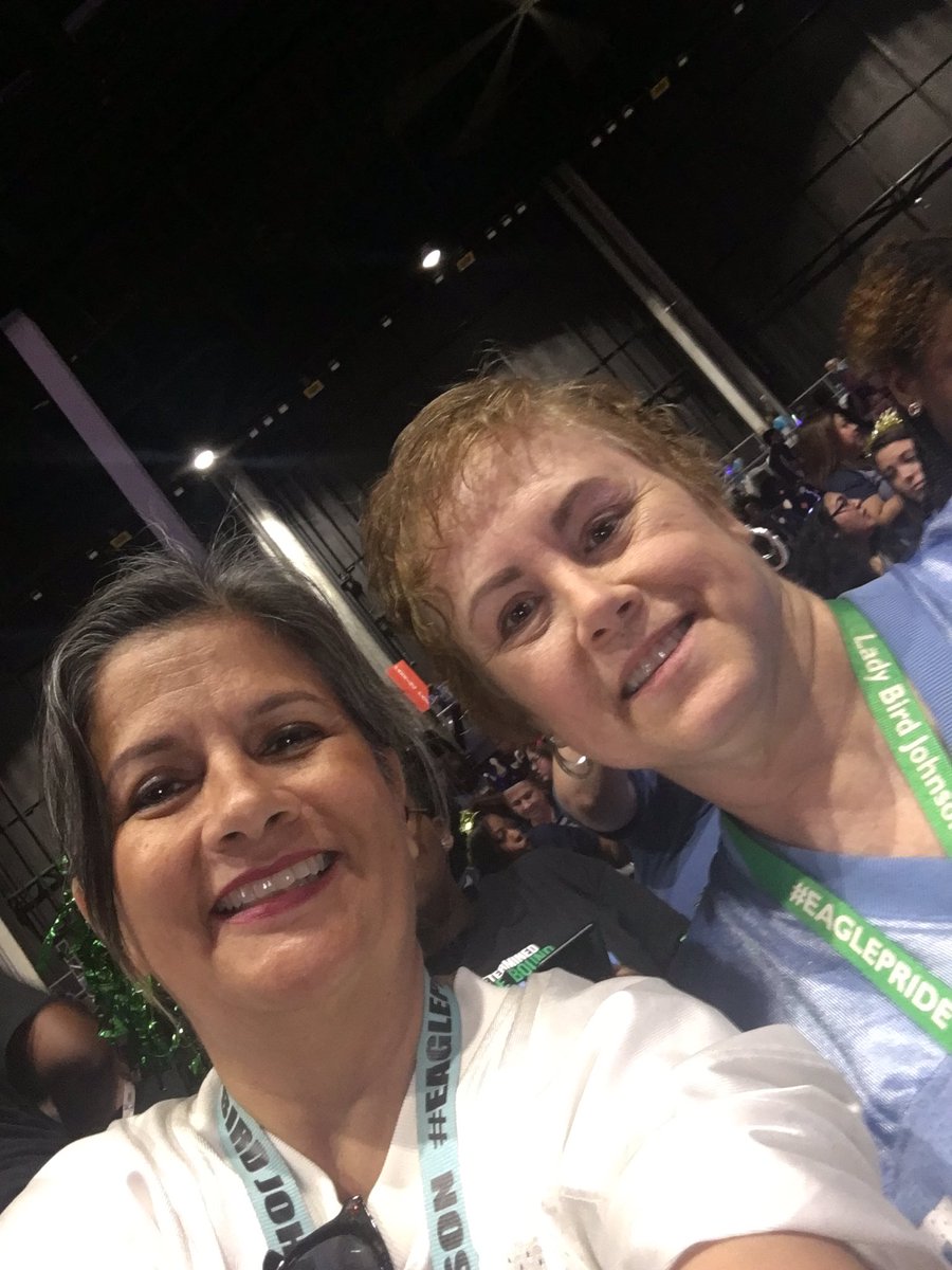 Solano_science's tweet photo. Convocation 2019! #wedreambig https://t.co/RU1MCyYOSq