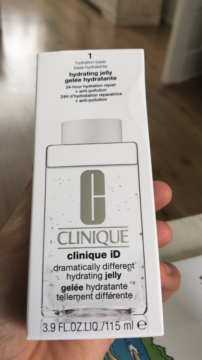 MarryLen3's tweet photo. #Cliniquenl @cliniqueid #mooi#clinique https://t.co/zF40uHk7ym