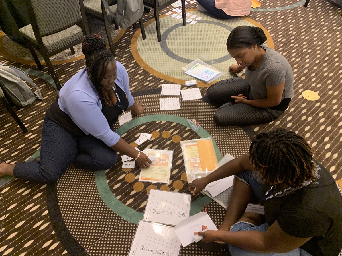 BrandiNosovsky's tweet photo. Global educators and new Participate Learning teachers trying out word study activities and sorts during balanced literacy rotations! #PLorientation19 https://t.co/2MBV4TwWjw