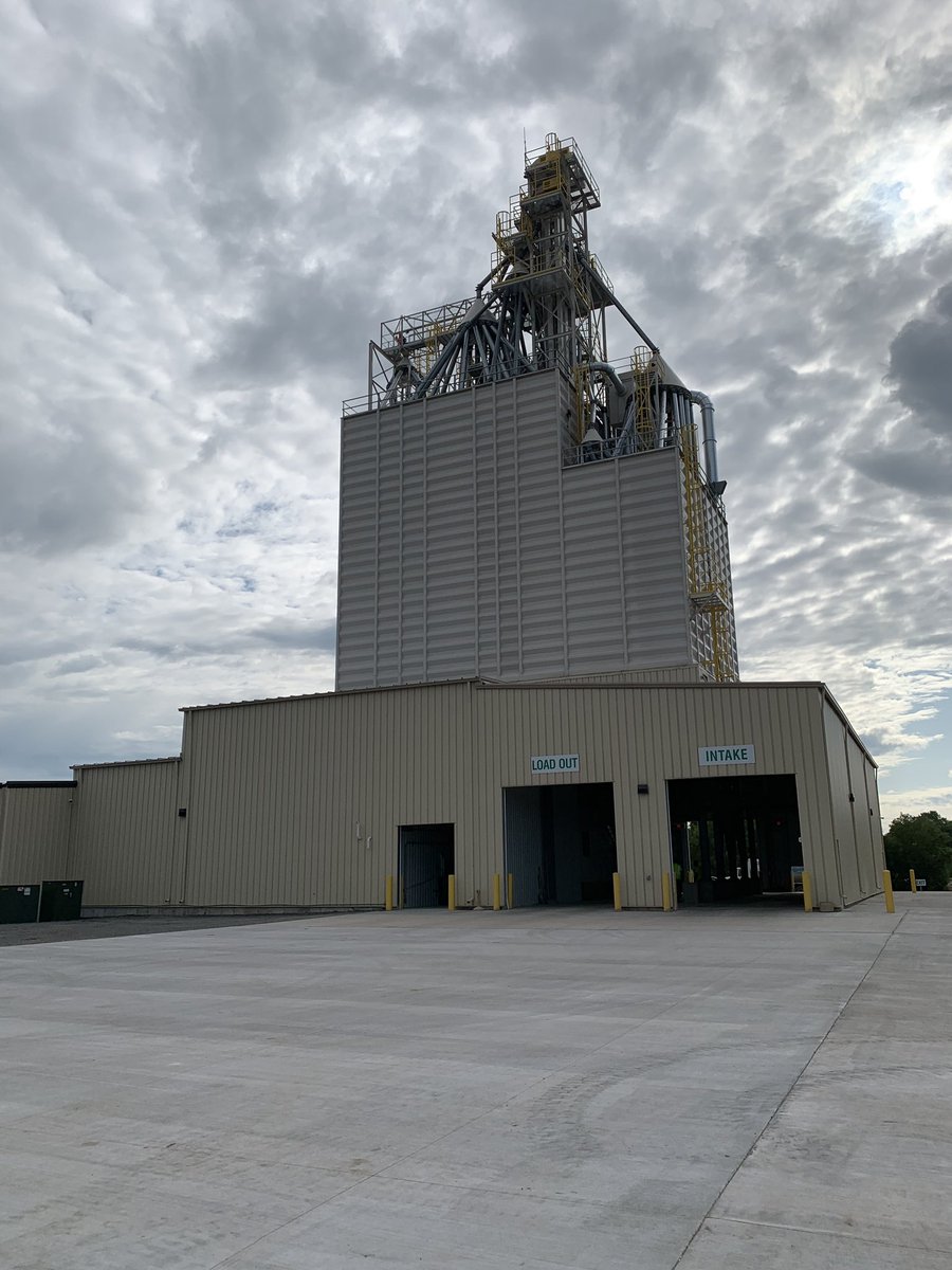 Proud to be cutting the ribbon on another <a href="/AGRA_Industries/">AGRA Industries</a> design-build feed mill. Heartland Cooperative and River Country Co-op have an exciting future on the horizon! Safety. Efficiency. Uptime. #Feed #FeedMill #EPCM #Engineering #Fabrication #Construction