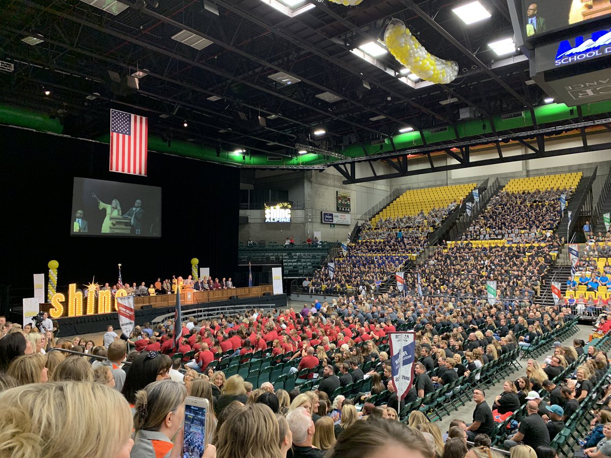 marrica5's tweet image. Alpine District Employee Institute to start off the school year. Focus on the social and emotional well-being for our students. #shinealpine #alpineschools