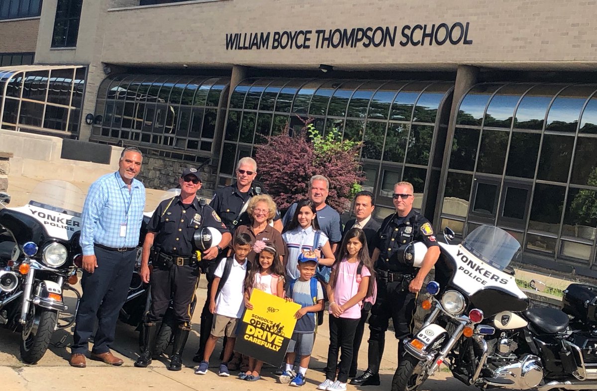 quezada1229's tweet photo. In 20 days ⁦@YonkersSchools⁩ will open for over 26000 students, over 450 buses on the road, and many more vehicles traveling in our city. ⁦@MayorMikeSpano⁩ partners with AAA to let everyone know #drivesafely #protectourchildren ⁦@CityofYonkers⁩ https://t.co/eM7zbnFjy6