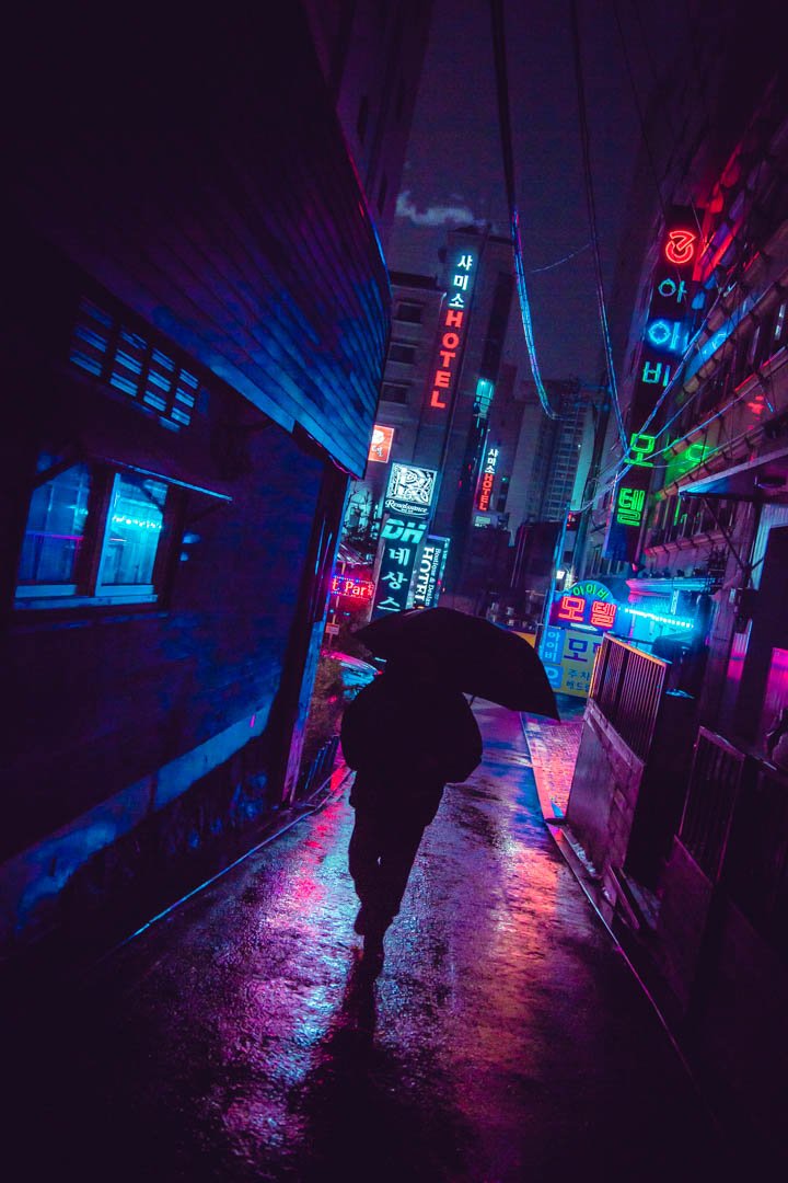 noealz's tweet image. I think one of the reasons people like my photos, is that I don't try to sell them a preset, e-book, or the latest camera equipement. I just like taking and sharing photos. Please enjoy and share~ instagram.com/noealzii  #cyberpunk #korea #seoul