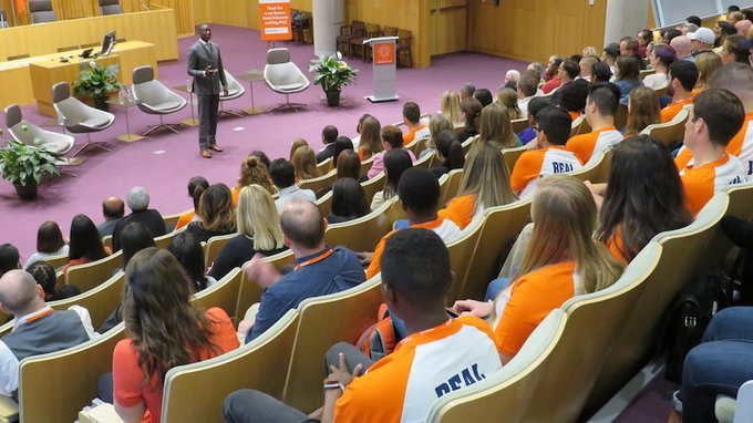 BondLawFirm's tweet photo. We were proud to sponsor the @SUCollegeofLaw event on August 14 welcoming Yusef Salaam (@dr_yusefsalaam) of the #CP5 to discuss his experience of #falseconviction with #lawstudents, as well as issues of #policemisconduct and #race. @innocence @netflix @Oprah #WhenTheySeeUsNow https://t.co/8SHfUNi00f