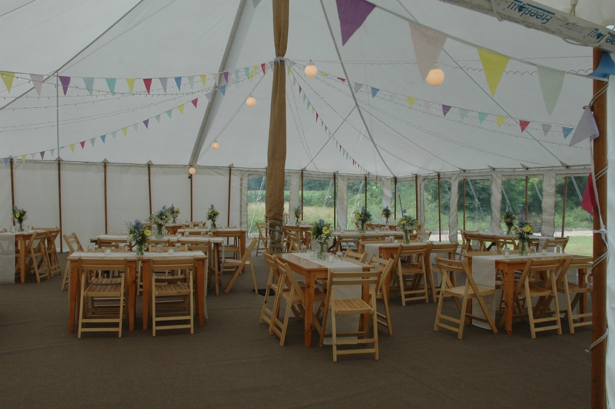 PitstopMarquees's tweet photo. ..and a lots of happy married yet customer. https://t.co/Y2riSa50in