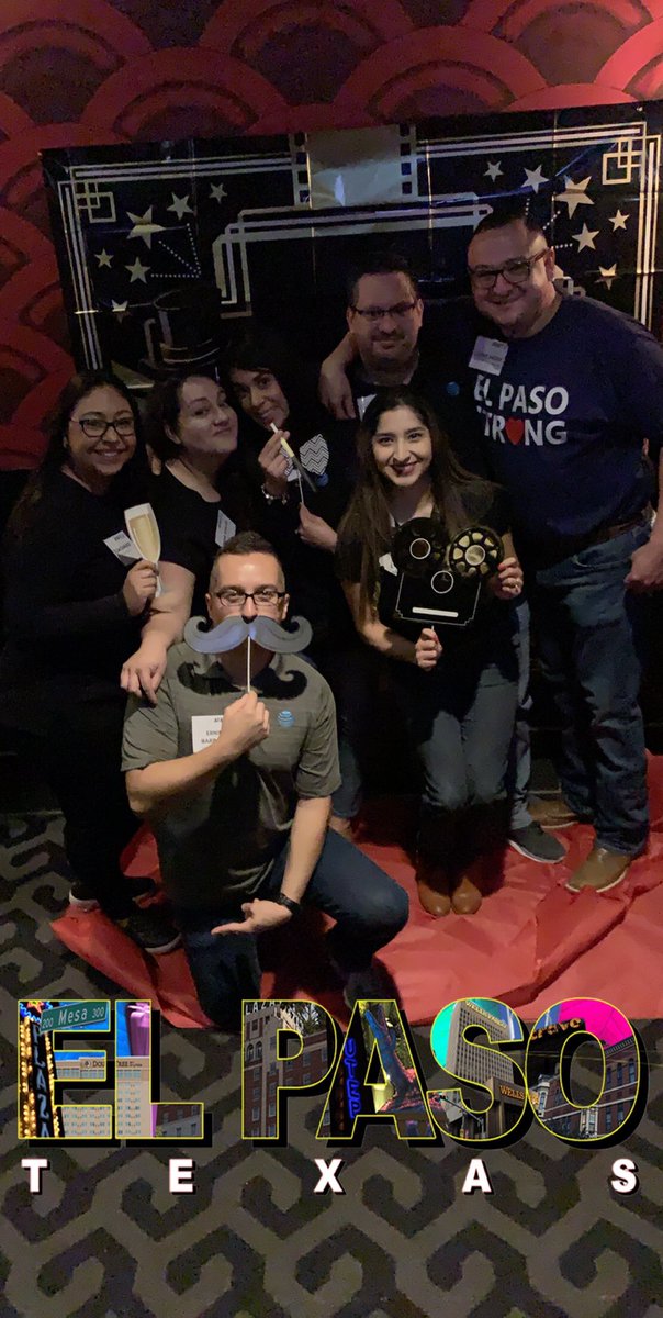 _ZelinaT's tweet photo. It just got better! #BestTexas #ATTFamBam @ALifeSculptor @Saenz_cosme @TeenaValverde @ErikaVi59344729 https://t.co/6ph0LAVrLt