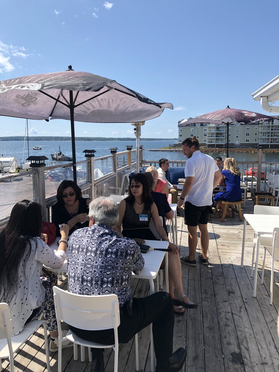 ChtownChamber's tweet photo. It’s a beautiful day to catch up with colleagues and friends at @saltandsolpei! We’re here until 1 PM for Business During Hours - swing by to say hi! 👋 ⛵️ #thatview #relaxednetworking Sponsored by @flyYYG https://t.co/grJRsCOcXN