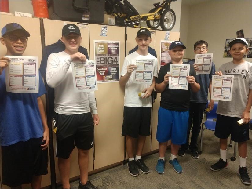 BettyHFairfaxHS's tweet photo. @BettyHFairfaxHS Boys Golf Team just signed their Character Contracts and are ready for the season. Excited to start working on team chemistry. Focus is on improving on the course, on campus and in overall life! #TheBig4 #CharacterMatters #CoachCharacter https://t.co/stT3WCASkH