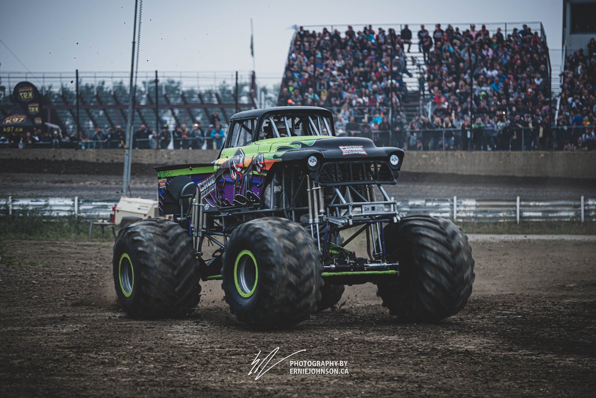 Coming up on august 23,24 &amp; 25 ... it's #monstertruckthrowdown returning to #YEG and @CastrolRaceway   #yegevents  #4x4 #monstertrucks