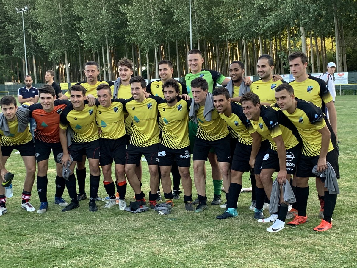 felixcaperos's tweet photo. Buenas sensaciones del @casalarreinacf en #ElSoto que no ha perdido ningún partido hoy en el triangular de homenaje a #Ceular, que se ha llevado el @CDNaXaRa también con participación de @FCLaCalzada https://t.co/eZuxRF4BPz