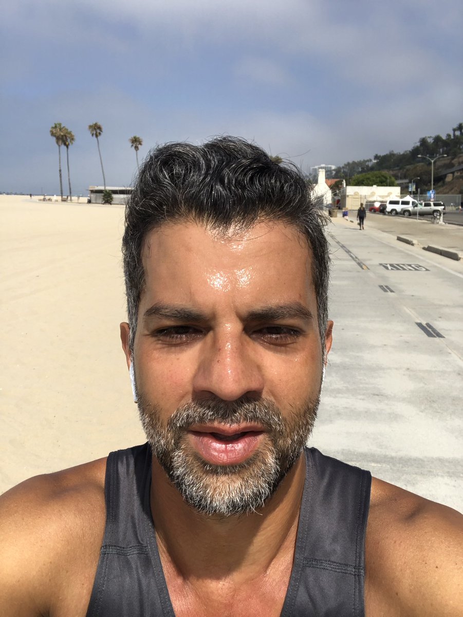 My morning routine, happy to finish my 70 miles week running in LA #health #protectyourheart #cardiotwitter