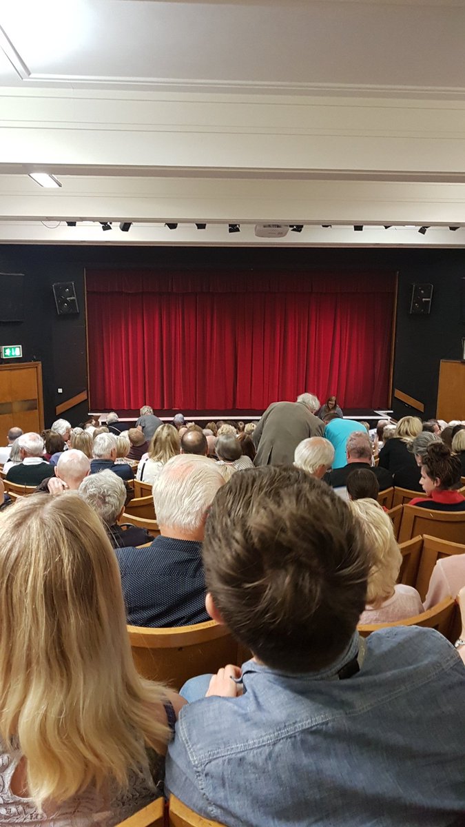 PlayersTudor's tweet photo. Tudor Players out supporting @DenysEdwards for their performance of 'The Vicar of Dibley'.  Good luck to all!! #sheffieldtheaters https://t.co/TyxINuHWc4