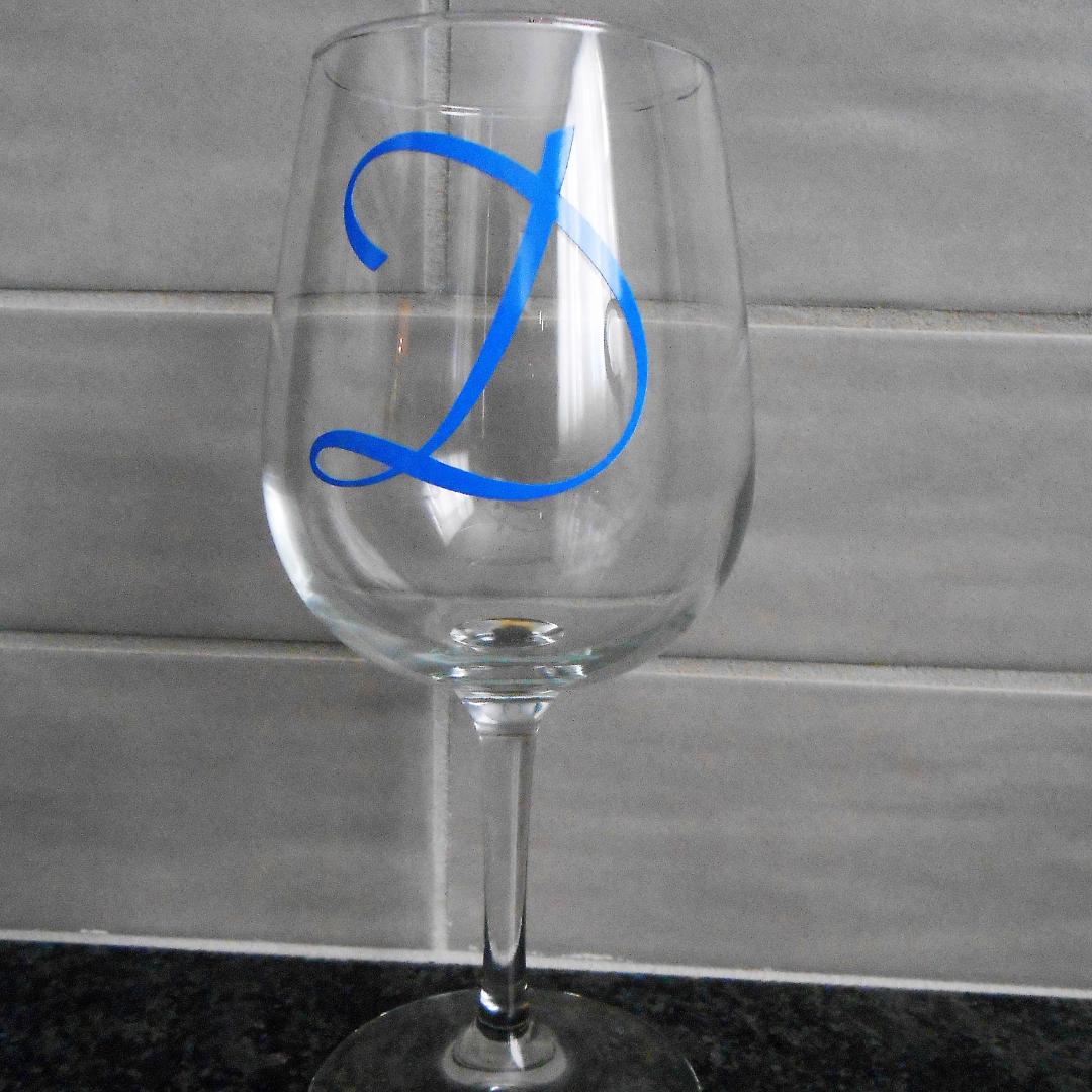 Etsy_EC's tweet photo. #ThirstyThursday never tasted to good. This summer has been fun and crazy and awesome. Who else is kind of ready for #fall? 🍂🍁⛅🧣 https://t.co/dlnfEFijd6