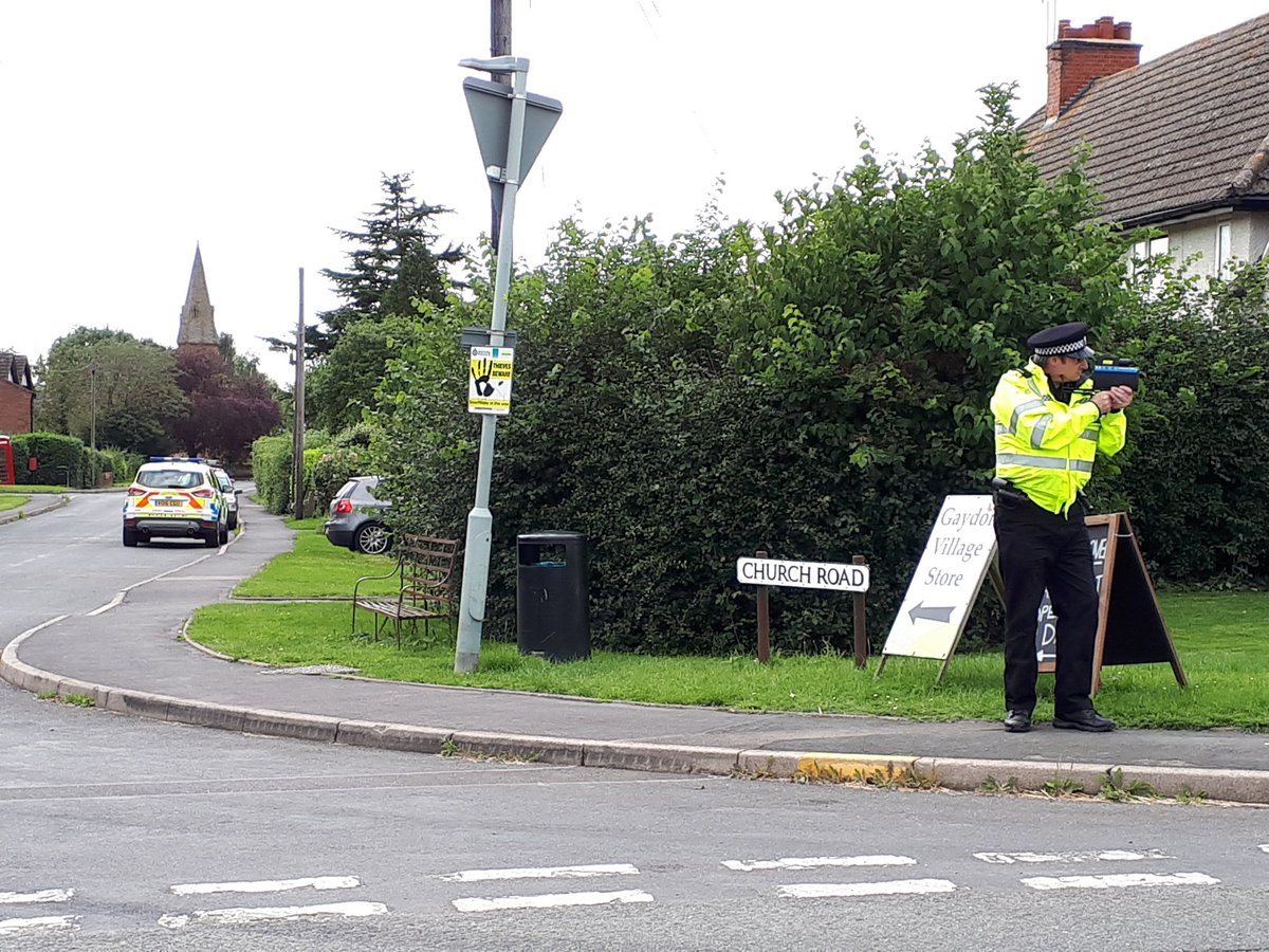 WellesbournCops's tweet photo. Speed checks completed across our villages today with @warksspecials @PoliceChiefs #speedcampaign #roadsafety #fatal4 https://t.co/Hbn0eFDvp3