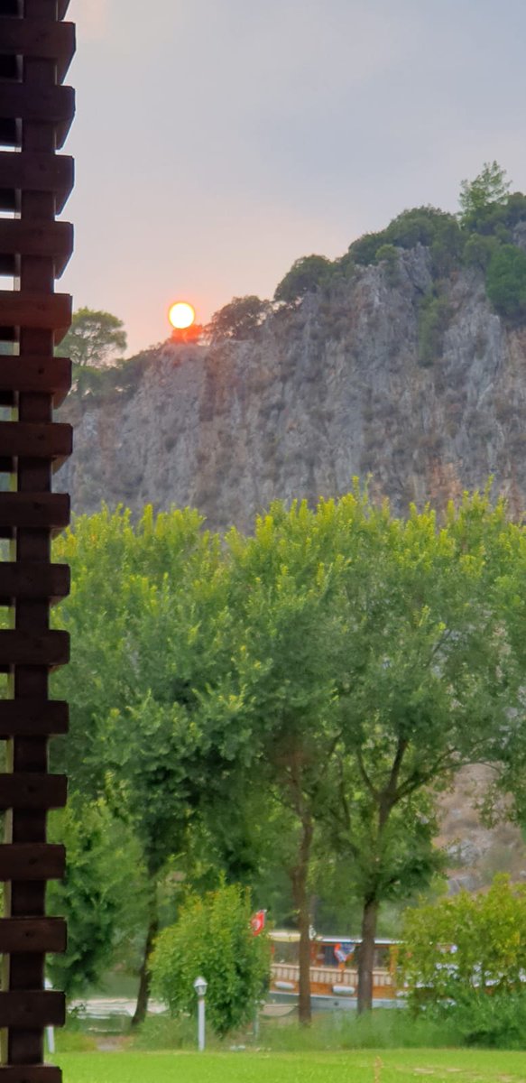 Sunset view from Aydos Suites 🌄

#dalyan #turkey #holidayinturkey #mugla #caretta #iztuzu