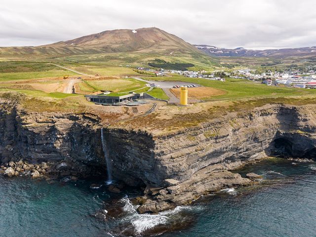ArcticCoastWay's tweet photo. Bathing on the edge of a cliff has never looked so good.
+
+
#measuredbymoments #arcticcoastway #northiceland #iceland #everydayiceland #igersiceland #inspiredbyiceland #wheniniceland #mystopover #ig_iceland #icelandtravel #visiticeland #icelandic #whyic… https://t.co/kgRwI5Ff3f https://t.co/xpJ7gW0SAo