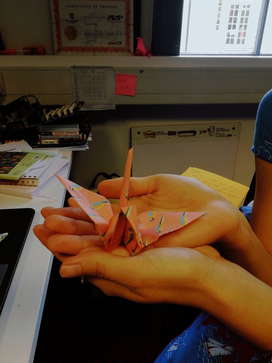 Ri_Science's tweet photo. This morning the Ri was taken over by paper cranes. Every member of staff was greeted by an origami bird at their desk and once opened, a secret message was revealed! Our lovely Dani, who works in the YSC, made them all "just because". Small acts have BIG impact people. 🙌 https://t.co/5ks3hFEIEM