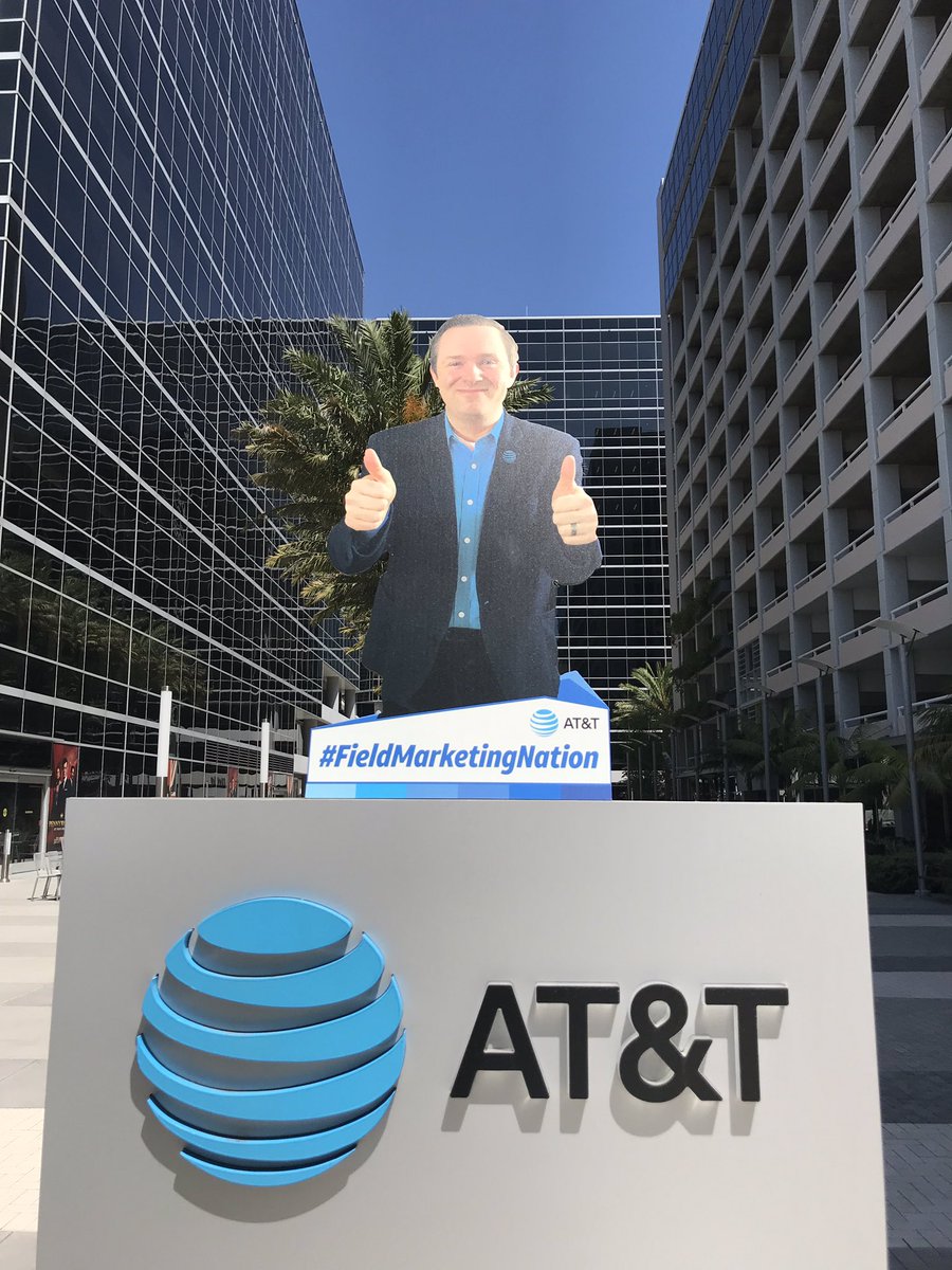 TCCELLMAN's tweet photo. Craig C. Clark @TCCELLMAN Sharing some marketing insights, best practices (and Porto’s Pastries) with #fiberwestisbest Team of Fiber Specialists led by Josh Falkner, and taking Traveling Acuff on a tour at our El Segundo Campus, #fieldmarketingnation #travelingacuff #attemployee https://t.co/FwM6k0HkvO