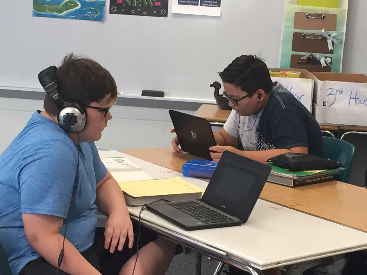 Amy Robinson tweet media