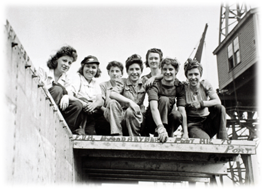 PSPC_SPAC's tweet photo. Let’s hear it for women who #MakeAnImpact! These war emergency training recruits worked at Halifax Shipyard in 1943, building a path for future generations of women to explore a career in shipbuilding! 
#NationalShipbuildingStrategy https://t.co/kjGF0esEvN