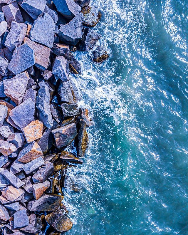 davidhpowers's tweet photo. 🌊🌊 #mavicpro #aerialphoto #boston #bostonharbor #summer @powersmultimedia @powersmultimedia2
.
.
.
#vacation#exploreboston #exploreboston617 #newengland#massachusetts #massachusetts_igers #massachusetts_lovers #massachusetts_photography#exploremassac… https://t.co/2anfvNb6xF https://t.co/oU9nG2z9bY