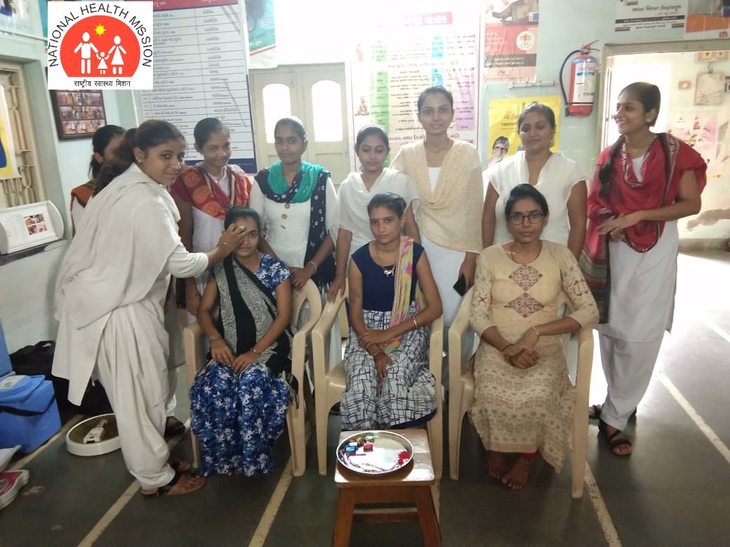 This #RakshaBandhan& #lndependenceDay on August 15, lnviting #Doctors to tie a #SurakshaChakraDay for
visiting expecting mothers to share the message of Healthy Mothers for Healthy Gujarat.
#Gujarat #HealthyMothers #BreastfeedingisHealthy #HealthForAll  #AyushmanBharat #Rakhi